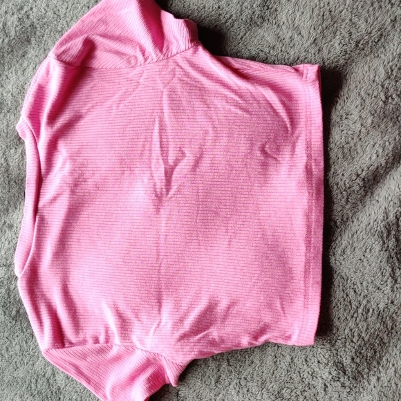 Crop top - Picture 2 of 2